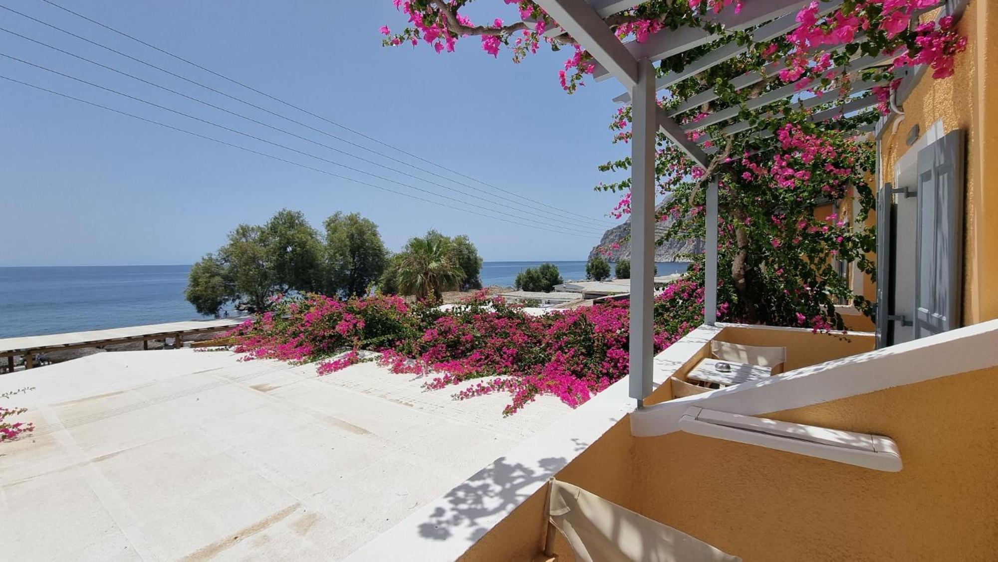 Nostos Beach (Adults Only) Kamári Exterior foto