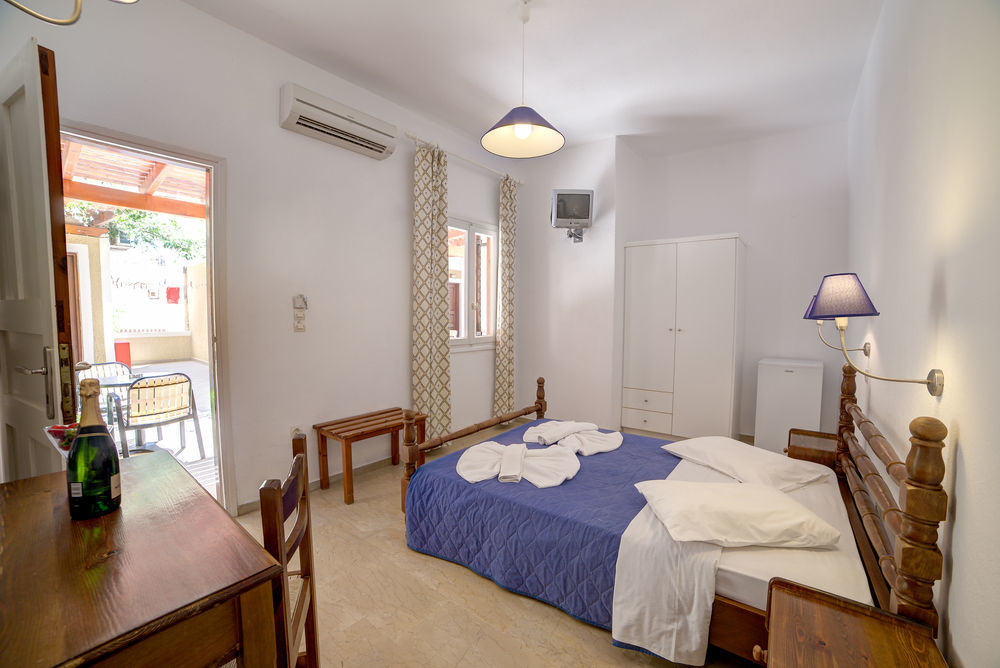 Nostos Beach (Adults Only) Kamári Exterior foto